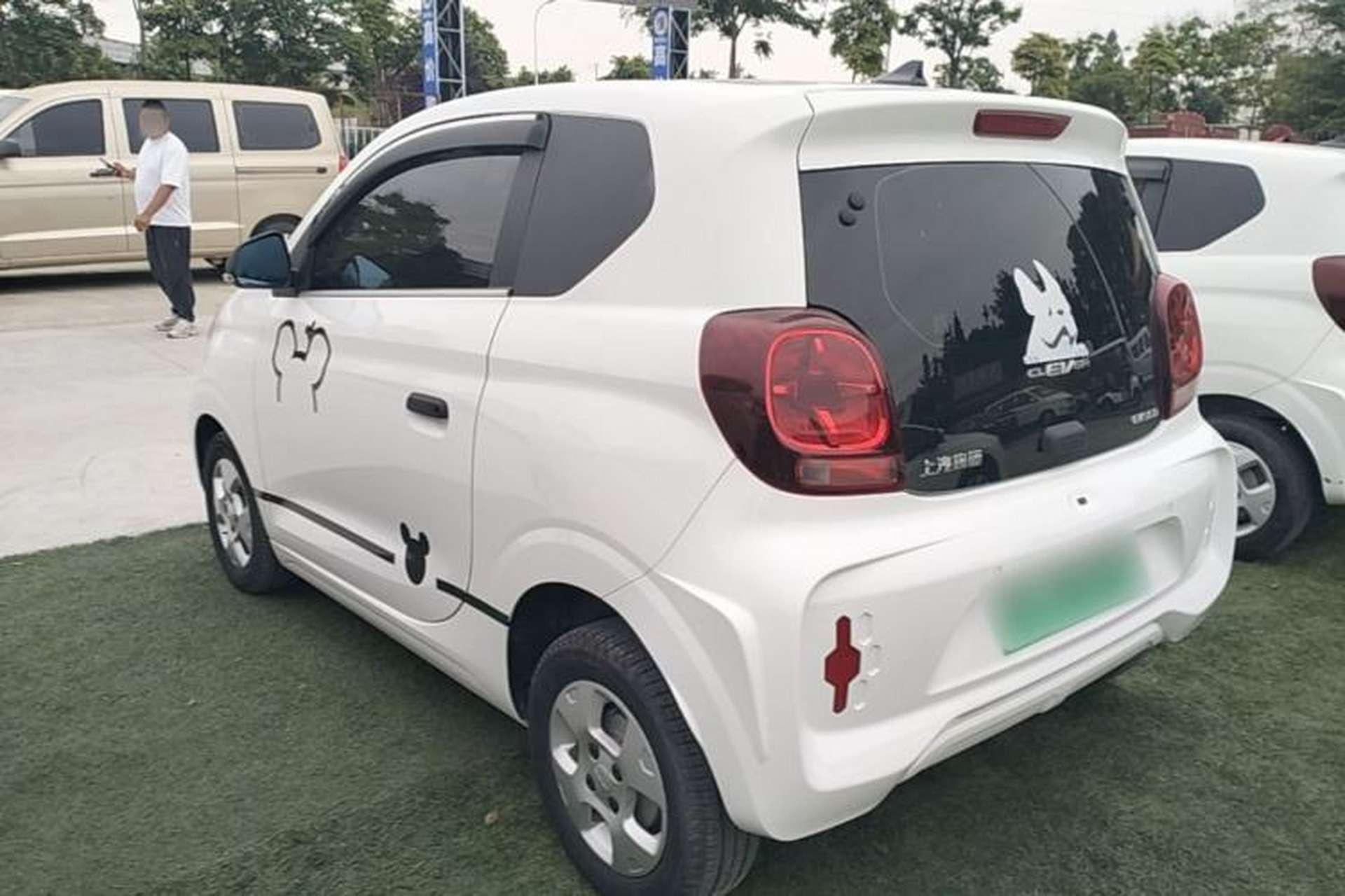 Used Roewe Clever 2021 302km All-Round Version Rear Left 45 Deg