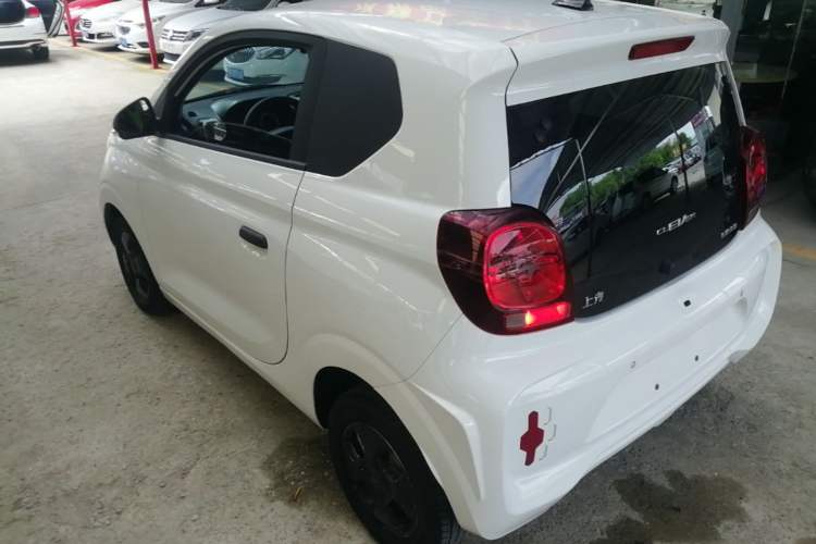 Used Roewe Clever 2021 302km Excellence Edition Rear Left 45 Deg