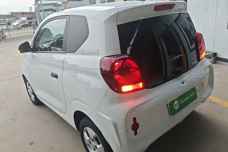 Used Roewe Clever 2021 302km All-Round Version Rear Left 45 Deg