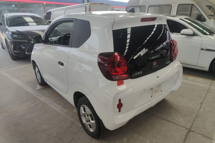 Used Roewe Clever 2021 302 km New Four-Seater Super-Efficient Version Rear Left 45 Deg