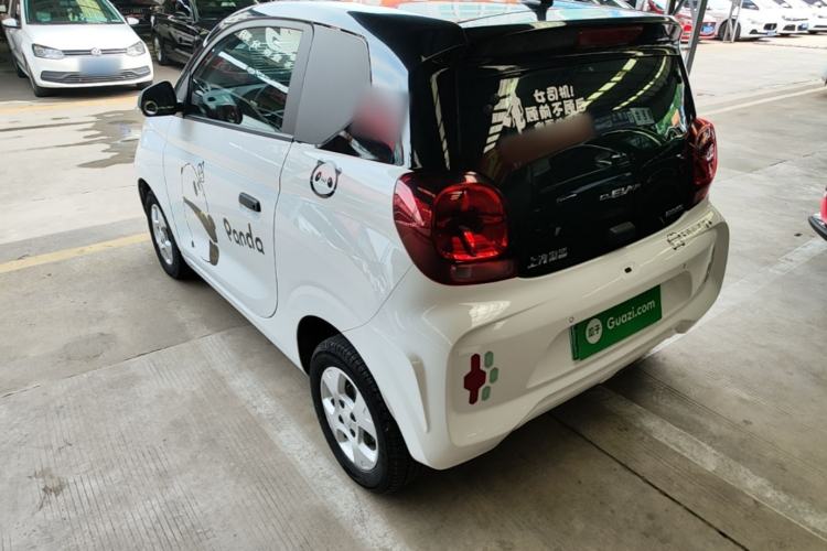 Used Roewe Clever 2021 302km All-Round Version Rear Left 45 Deg
