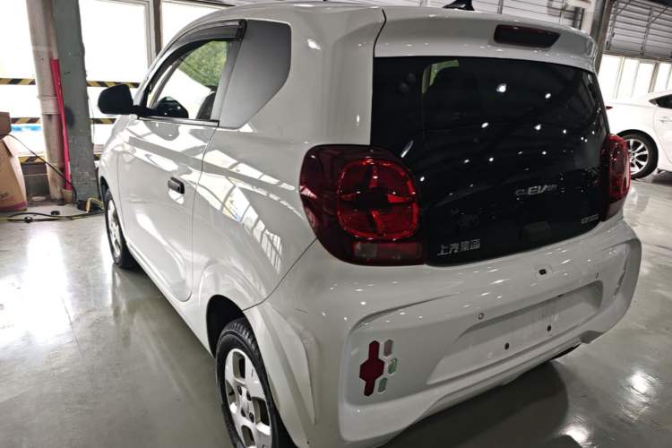 Used Roewe Clever 2021 302 km New Four-Seater Super-Efficient Version Rear Left 45 Deg