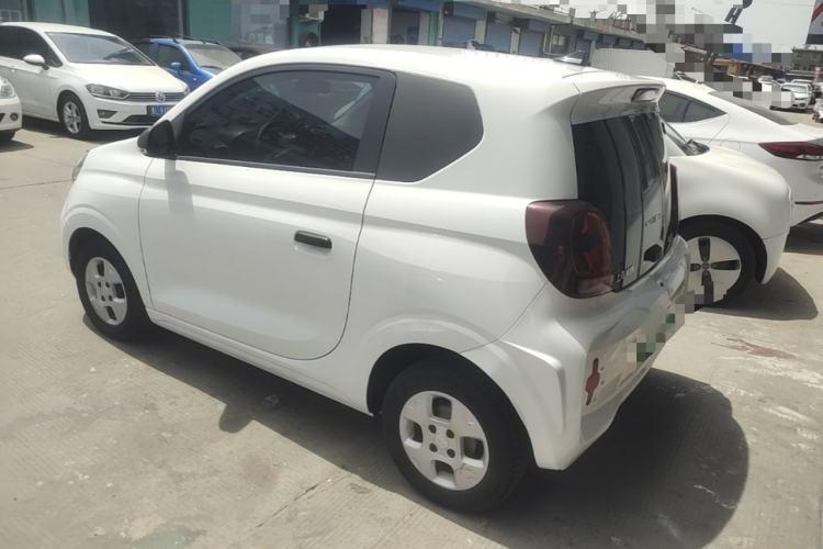 Used Roewe Clever 2021 302 km New Four-Seater Super-Efficient Version Rear Left 45 Deg