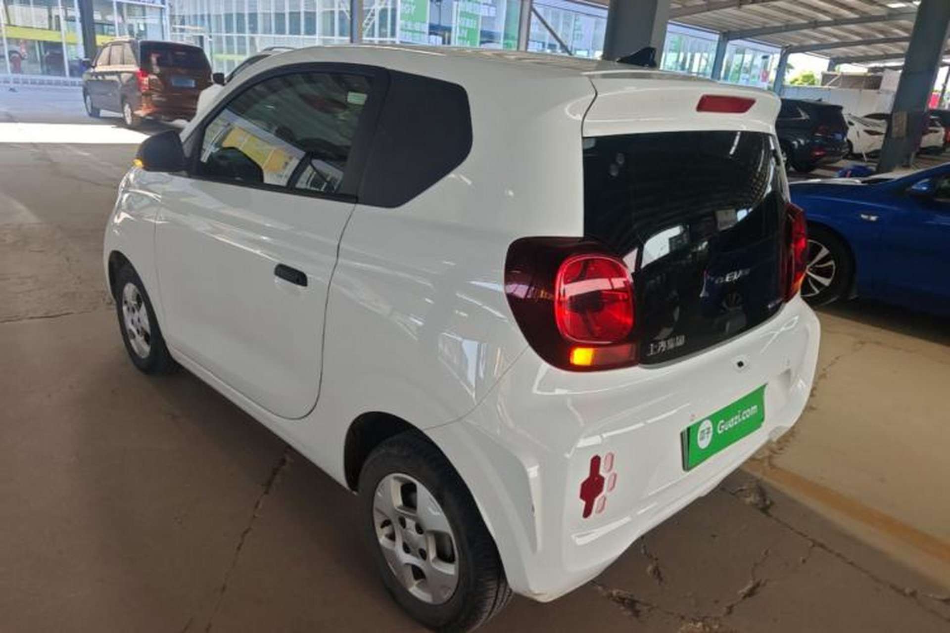 Used Roewe Clever 2021 302 km New Four-Seater Super-Efficient Version Rear Left 45 Deg