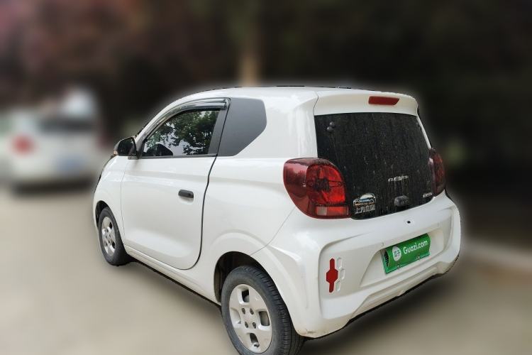 Used Roewe Clever 2021 302km All-Round Version Rear Left 45 Deg