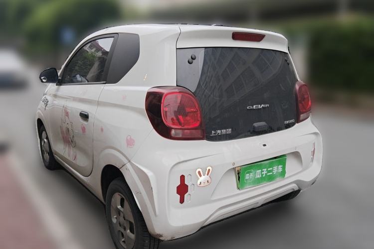 Used Roewe Clever 2021 302km All-Round Version Rear Left 45 Deg