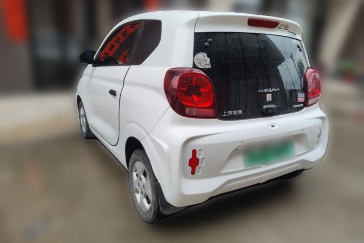 Used Roewe Clever 2021 302 km New Four-Seater Super-Efficient Version Rear Left 45 Deg