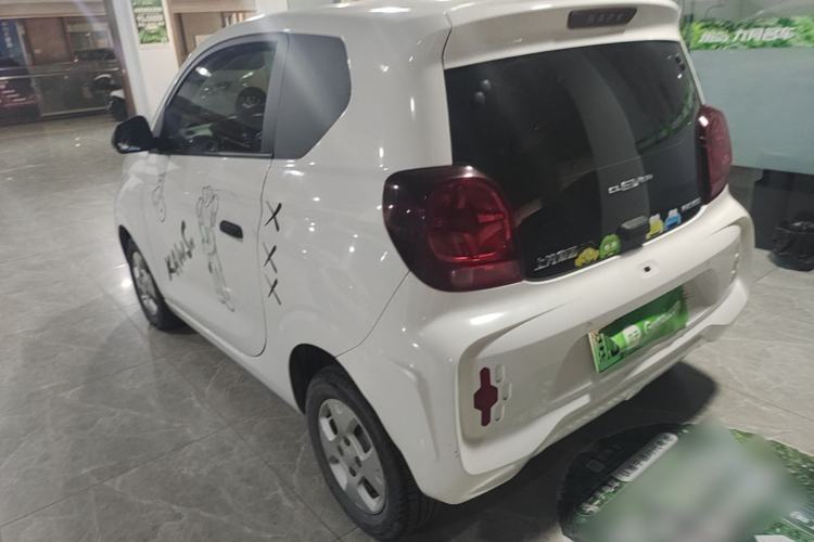 Used Roewe Clever 2021 302km All-Round Version Rear Left 45 Deg