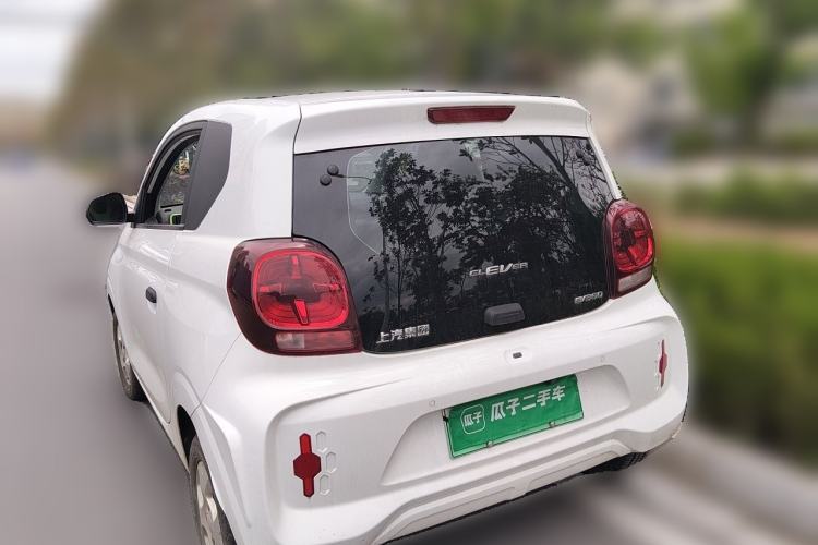 Used Roewe Clever 2021 302 km New Four-Seater Super-Efficient Version Rear Left 45 Deg