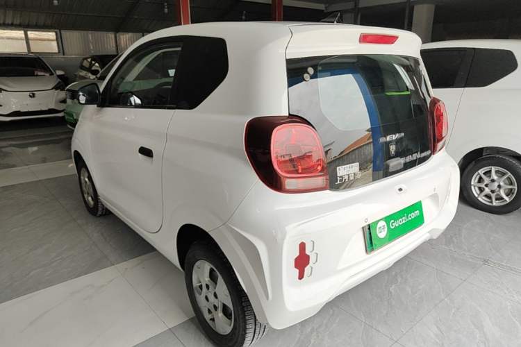Used Roewe Clever 2021 302 km New Four-Seater Super-Efficient Version Rear Left 45 Deg