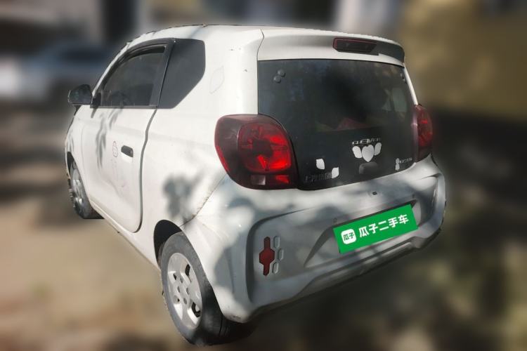 Used Roewe Clever 2021 302 km New Four-Seater Super-Efficient Version Rear Left 45 Deg