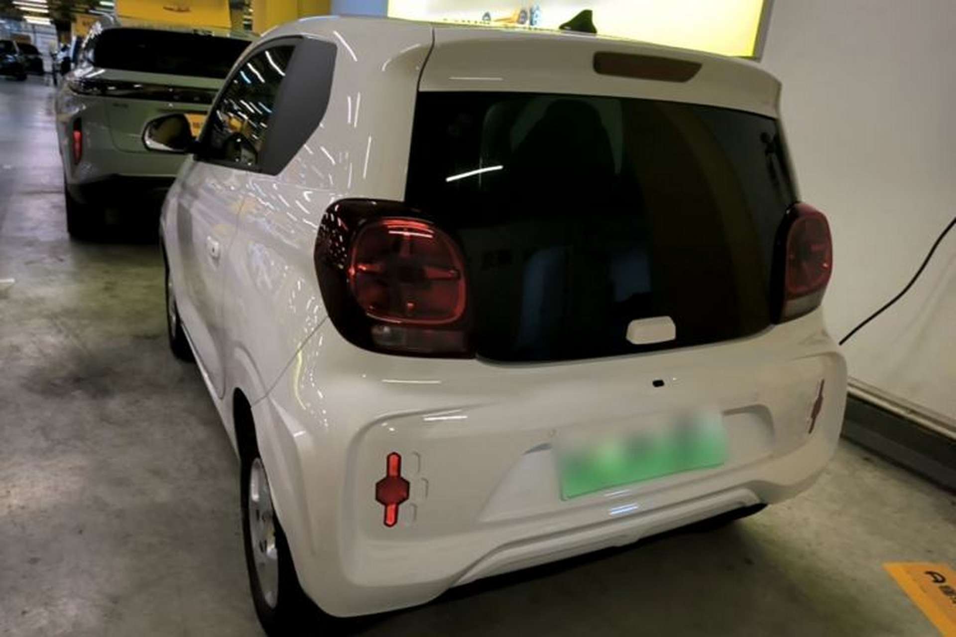 Used Roewe Clever 2021 302km All-Round Version Rear Left 45 Deg