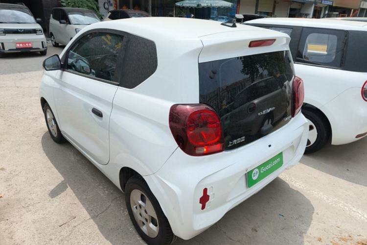 Used Roewe Clever 2021 302km All-Round Version Rear Left 45 Deg