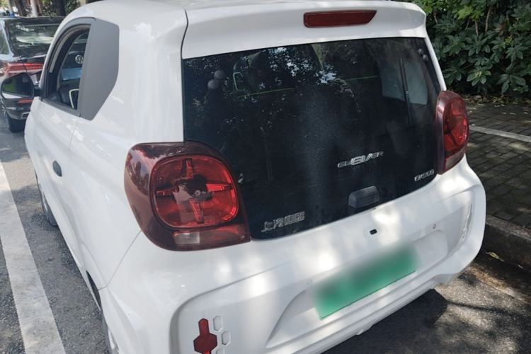 Used Roewe Clever 2021 302 km New Four-Seater Super-Efficient Version Rear Left 45 Deg