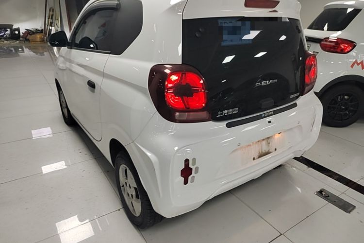 Used Roewe Clever 2021 302 km New Four-Seater Super-Efficient Version Rear Left 45 Deg