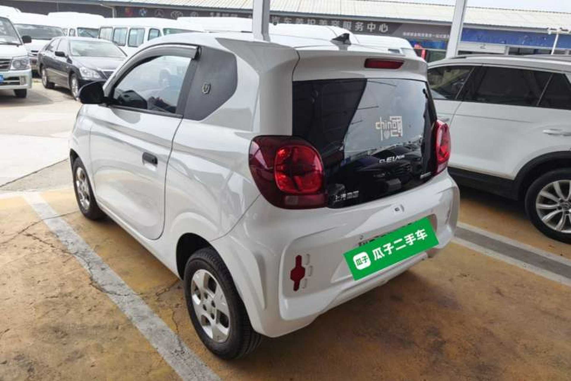 Used Roewe Clever 2021 302km All-Round Version Rear Left 45 Deg