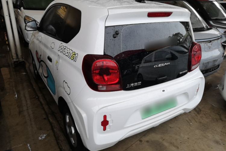 Used Roewe Clever 2021 302km All-Round Version Rear Left 45 Deg
