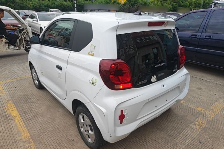 Used Roewe Clever 2021 302km All-Round Version Rear Left 45 Deg