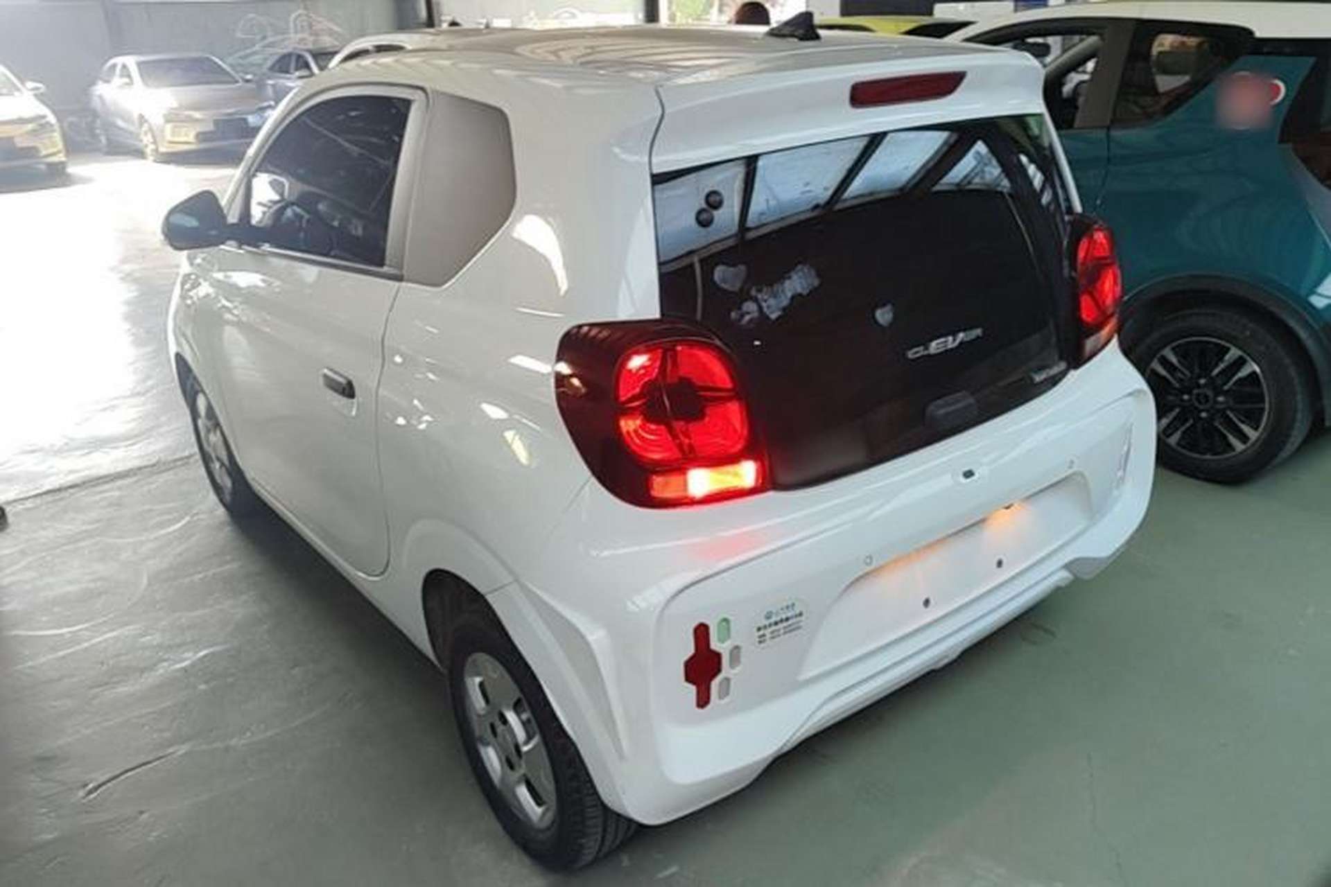 Used Roewe Clever 2021 302 km New Four-Seater Super-Efficient Version Rear Left 45 Deg