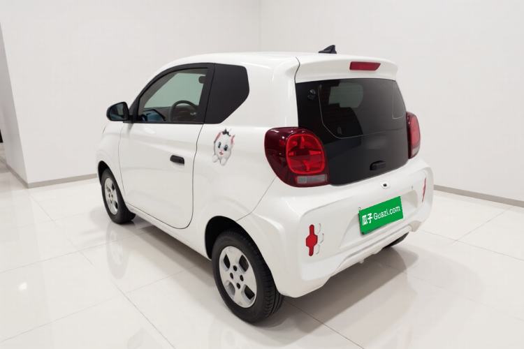 Used Roewe Clever 2021 302 km New Four-Seater Super-Efficient Version Rear Left 45 Deg
