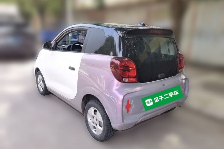 Used Roewe Clever 2021 302km All-Round Version Rear Left 45 Deg