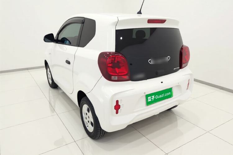 Used Roewe Clever 2021 302km All-Round Version Rear Left 45 Deg