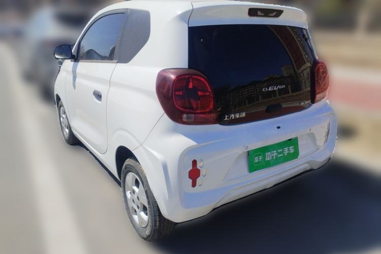 Used Roewe Clever 2021 302 km New Four-Seater Super-Efficient Version Rear Left 45 Deg