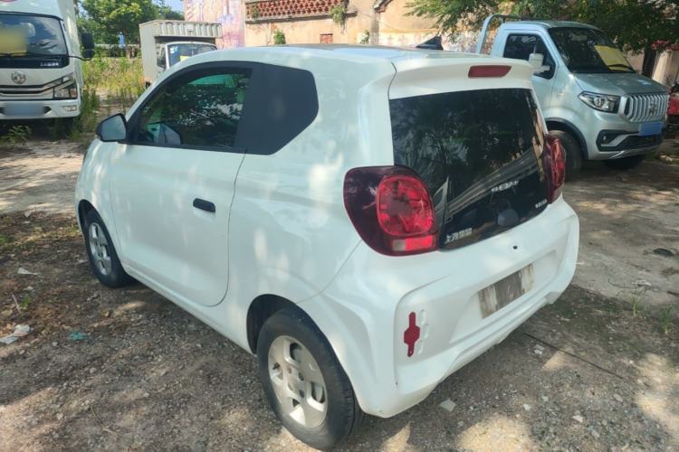 Used Roewe Clever 2021 302 km New Four-Seater Super-Efficient Version Rear Left 45 Deg
