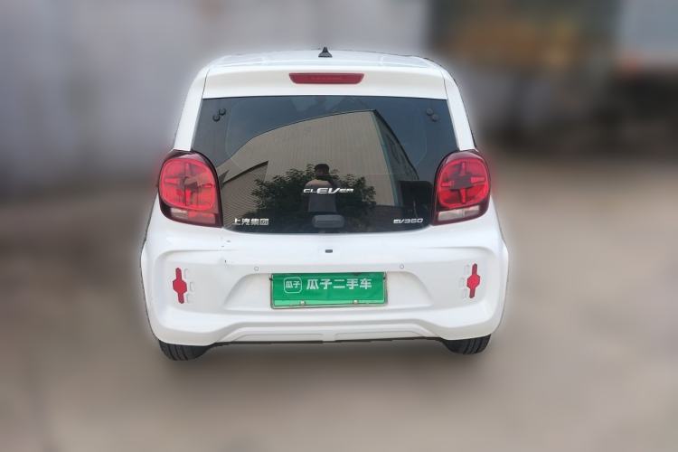 Used Roewe Clever 2021 302 km New Four-Seater Super-Efficient Version Rear