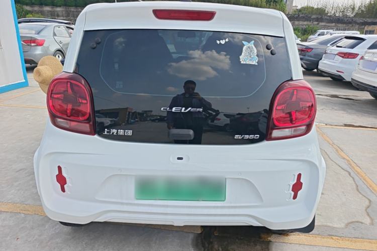 Used Roewe Clever 2021 302km All-Round Version Rear