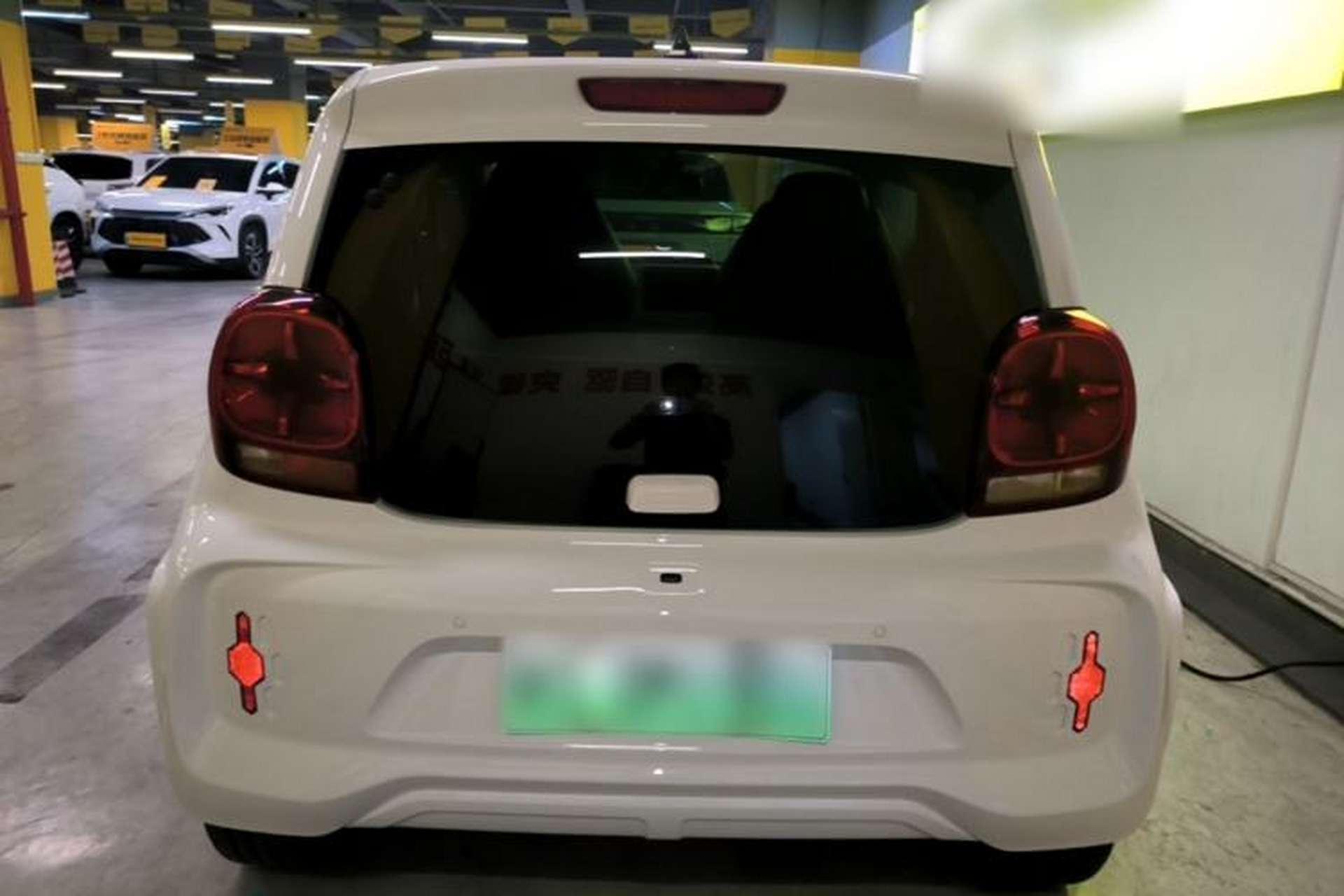 Used Roewe Clever 2021 302km All-Round Version Rear