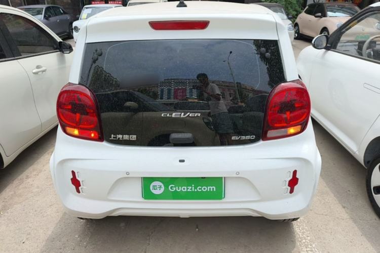 Used Roewe Clever 2021 302km All-Round Version Rear