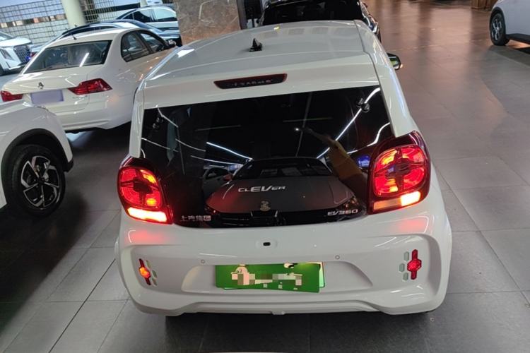 Used Roewe Clever 2021 302 km New Four-Seater Super-Efficient Version Rear