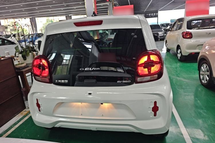 Used Roewe Clever 2021 302 km New Four-Seater Super-Efficient Version Rear