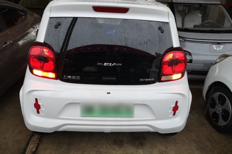 Used Roewe Clever 2021 302km All-Round Version Rear