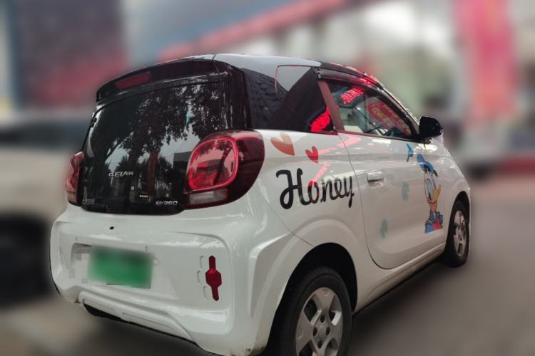 Used Roewe Clever 2021 302 km New Four-Seater Super-Efficient Version Rear Right 45 Deg