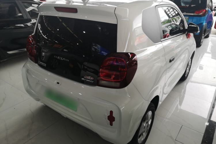 Used Roewe Clever 2021 302km Excellence Edition Rear Right 45 Deg