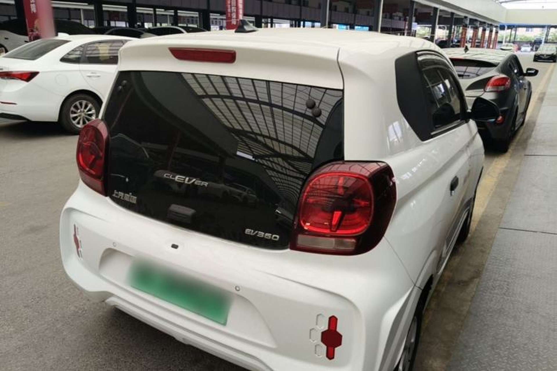 Used Roewe Clever 2021 302km Excellence Edition Rear Right 45 Deg