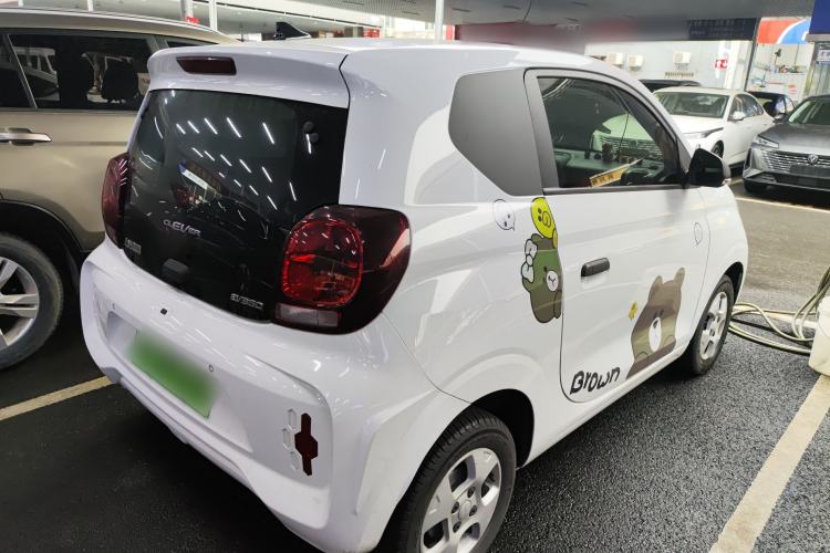 Used Roewe Clever 2021 302 km New Four-Seater Super-Efficient Version Rear Right 45 Deg