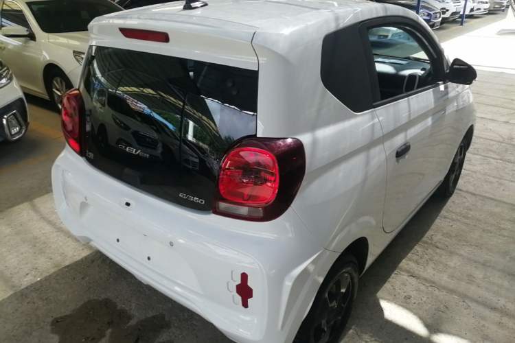 Used Roewe Clever 2021 302km Excellence Edition Rear Right 45 Deg