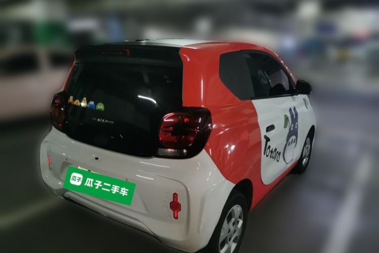 Used Roewe Clever 2021 302 km New Four-Seater Super-Efficient Version Rear Right 45 Deg