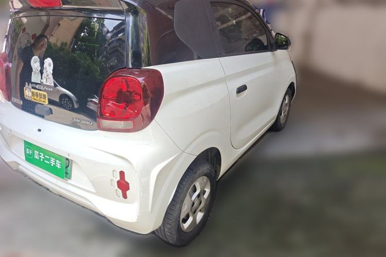 Used Roewe Clever 2021 302 km New Four-Seater Super-Efficient Version Rear Right 45 Deg