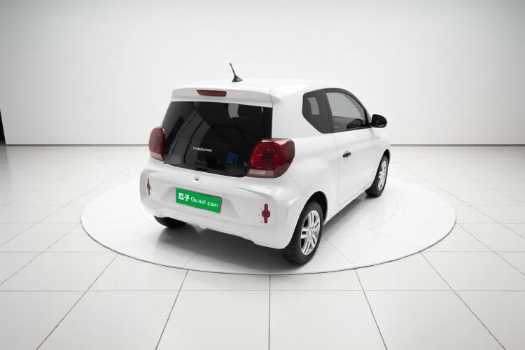 Used Roewe Clever 2021 302 km New Four-Seater Super-Efficient Version Rear Right 45 Deg
