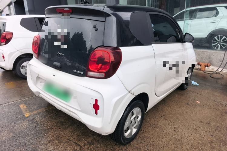 Used Roewe Clever 2021 302km All-Round Version Rear Right 45 Deg