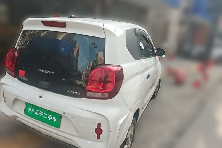 Used Roewe Clever 2021 302km Excellence Edition Rear Right 45 Deg