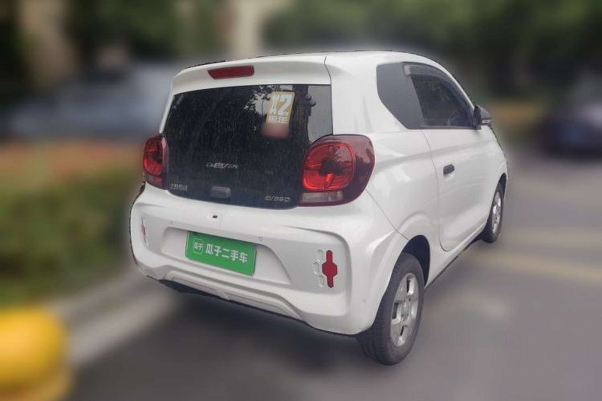 Used Roewe Clever 2021 302 km New Four-Seater Super-Efficient Version Rear Right 45 Deg