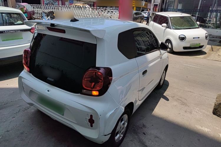 Used Roewe Clever 2021 302 km New Four-Seater Super-Efficient Version Rear Right 45 Deg