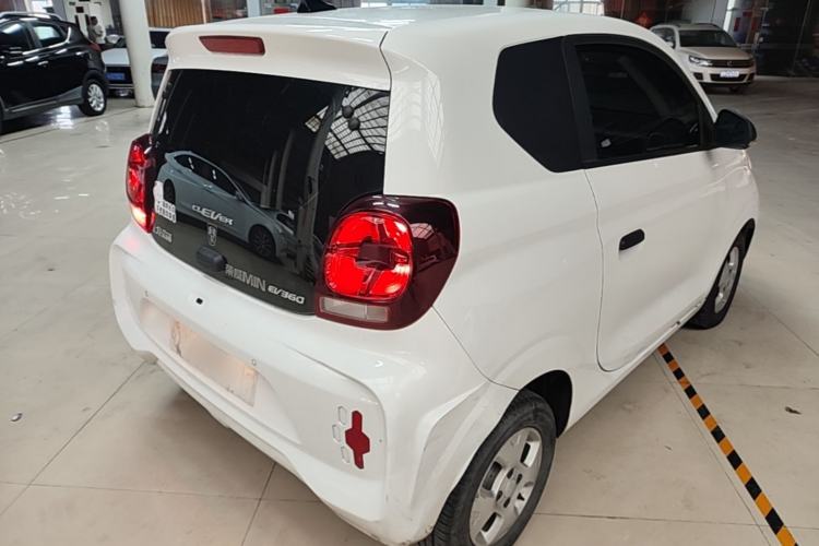 Used Roewe Clever 2021 302km Excellence Edition Rear Right 45 Deg