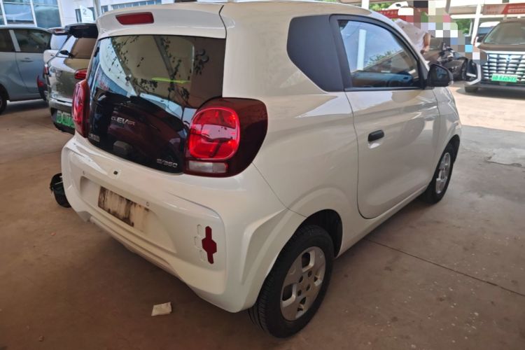 Used Roewe Clever 2021 302 km New Four-Seater Super-Efficient Version Rear Right 45 Deg