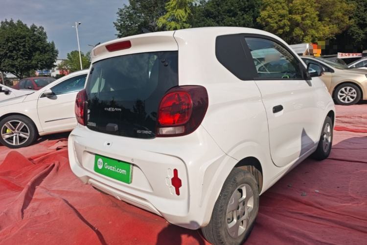 Used Roewe Clever 2021 302km Excellence Edition Rear Right 45 Deg